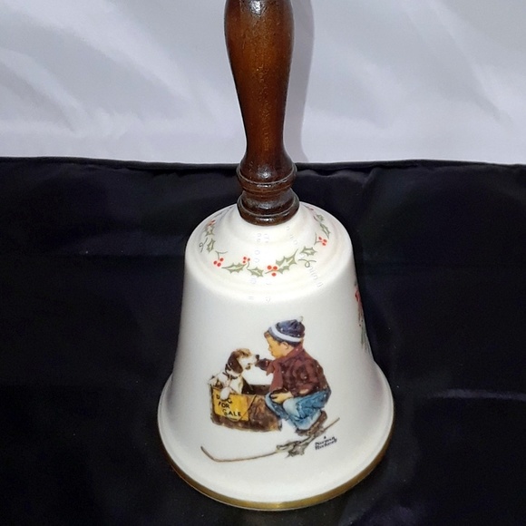 Gorham Other - 1979 Norman Rockwell "A Boy Meets His Dog" Bell